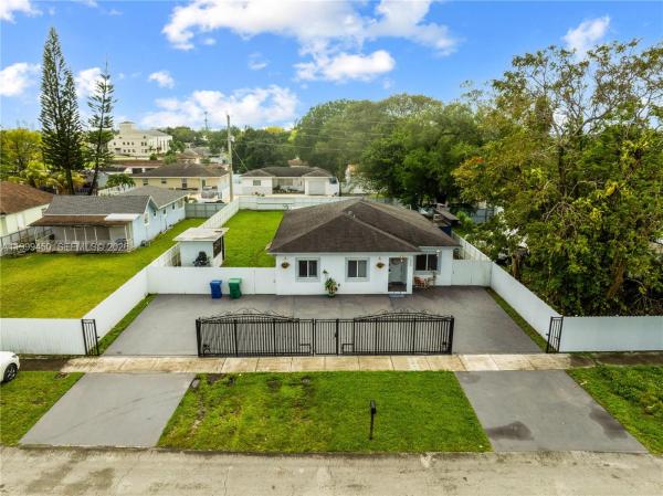 2346 NW 81st Ter, Unincorporated Dade County, Florida 33147, image 3