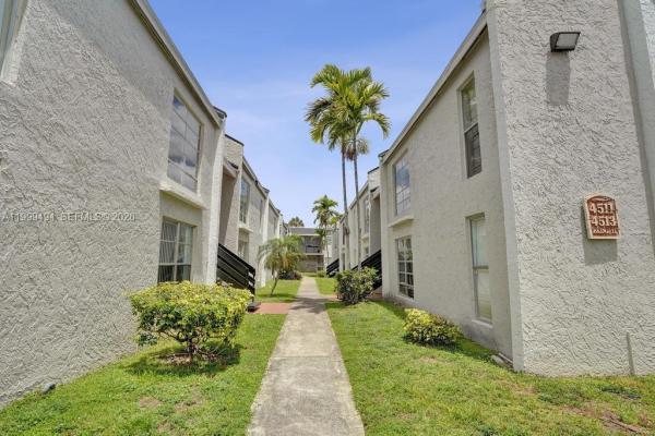 Arbor Keys, 4511 Treehouse Ln #B, Tamarac, Florida 33319, image 2