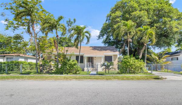 1925 NW 49th St, Unincorporated Dade County, Florida 33142, image 1