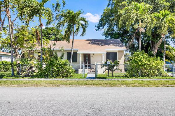 1925 NW 49th St, Unincorporated Dade County, Florida 33142, image 3