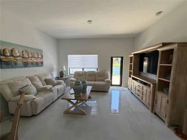 Barbados At Oasis, 2481 NE 2nd Dr, Homestead, Florida 33033, image 1