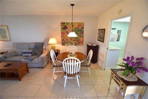Emory At Cresthaven Villas, 2672 E Emory Dr #D, West Palm Beach, Florida 33415, image 2