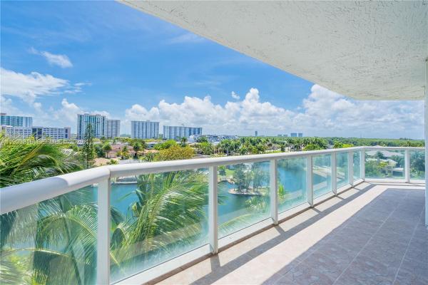 Oceania 5, 16500 Collins Ave #554, Sunny Isles Beach, Florida 33160, image 1