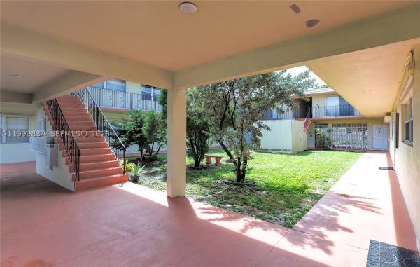 Royal Terrace, 1722 Mayo St #103, Hollywood, Florida 33020, image 1