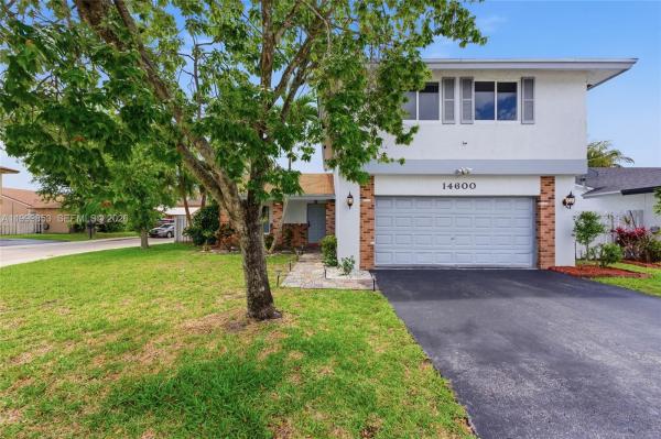 Shenandoah, 14600 Ashland Pl, Davie, Florida 33325, image 1