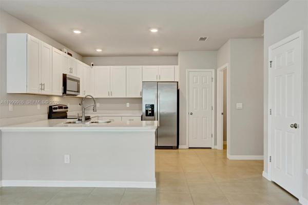 Magnolia Landing, 20462 Plumwood Loop, North Fort Myers, Florida 33917, image 1