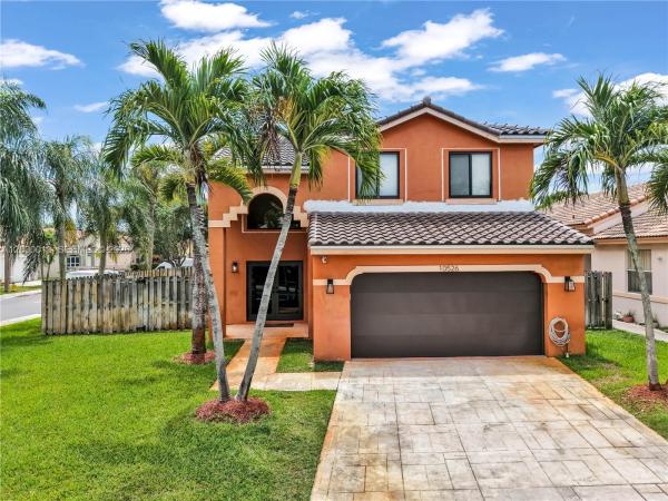 Genesis At The Landings, 10526 SW 14th Ct, Pembroke Pines, Florida 33025, image 3