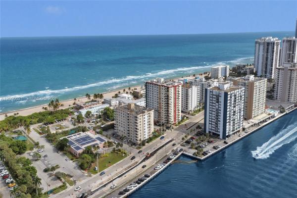 Stratford Towers, 1401 S Ocean Dr #302, Hollywood, Florida 33019, image 1