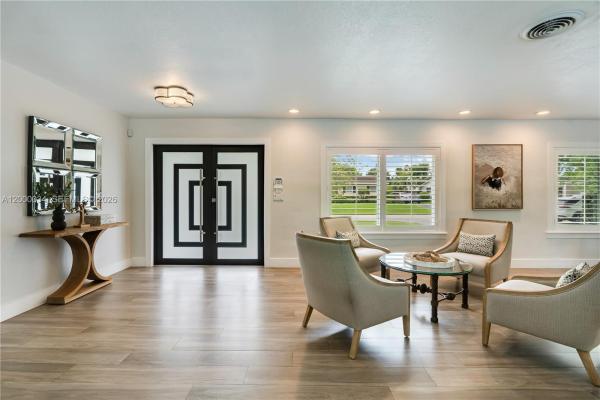 9511 SW 93rd St, Unincorporated Dade County, Florida 33176, image 1