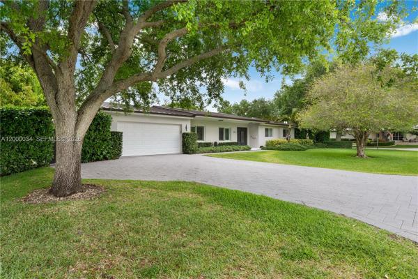 9511 SW 93rd St, Unincorporated Dade County, Florida 33176, image 3
