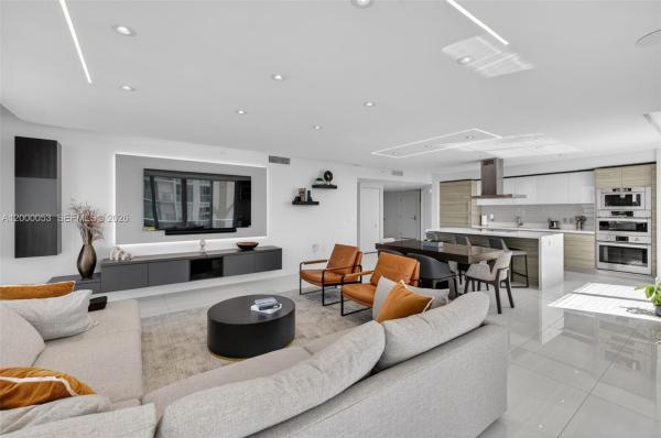 Parque Towers, 300 Sunny Isles Blvd #4-807, Sunny Isles Beach, Florida 33160, image 1