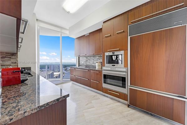 Tdr Tower 1, Sunny Isles Beach, Florida 33160, image 2