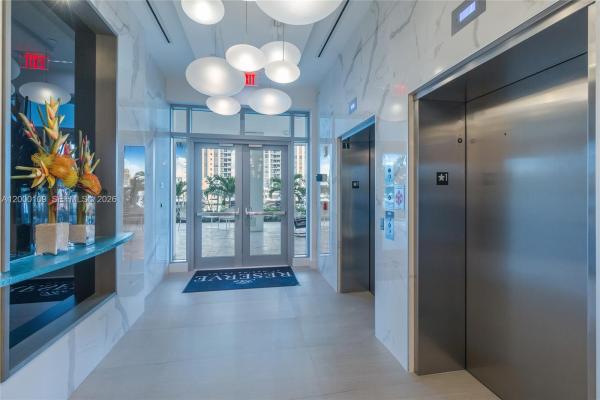 The Reserve At Marina Palms, 17111 Biscayne Blvd #903, North Miami Beach, Florida 33160, image 2