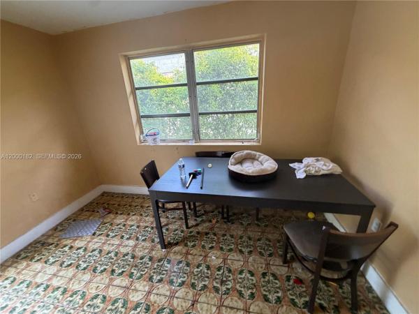 Silver Bluff Gardens, 2770 SW 33rd Ave, Miami, Florida 33133, image 3
