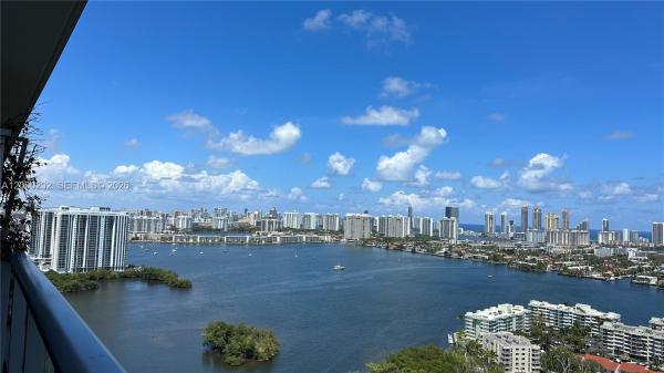 The Harbour South Tower, 16385 Biscayne Blvd #3019, North Miami Beach, Florida 33160, image 1