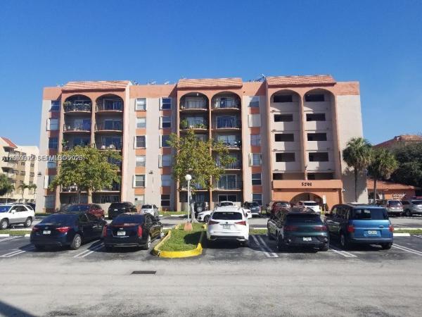 El Cid, 5201 NW 7th St #609W, Miami, Florida 33126, image 2
