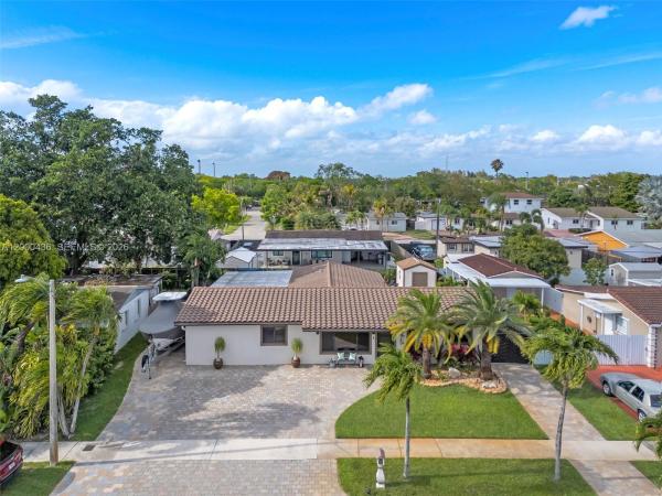 Palm Springs North Residential, 7875 NW 174th Ter, Palm Springs North, Florida 33015, image 2