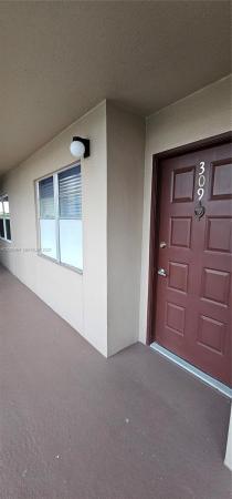 Lancaster At Century Village, Pembroke Pines, Florida 33027, image 2