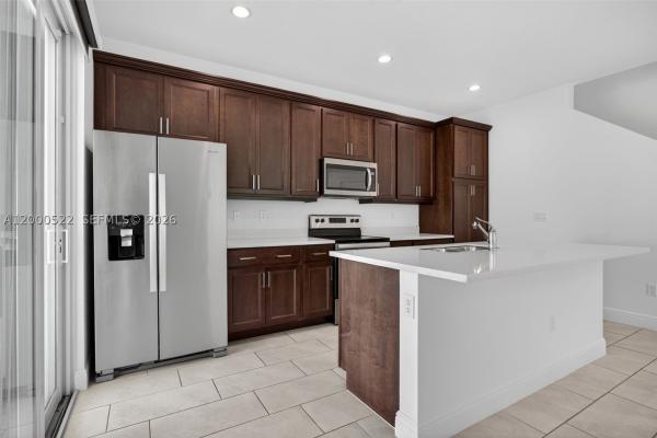 Sandpiper Pointe, 543 Parsons Way, Deerfield Beach, Florida 33442, image 1