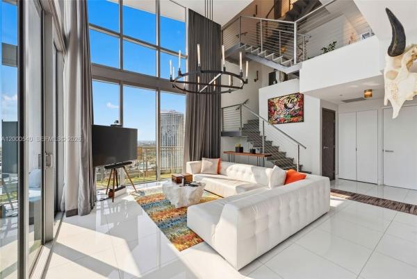 The Ivy At Riverfront, Miami, Florida 33130, image 1