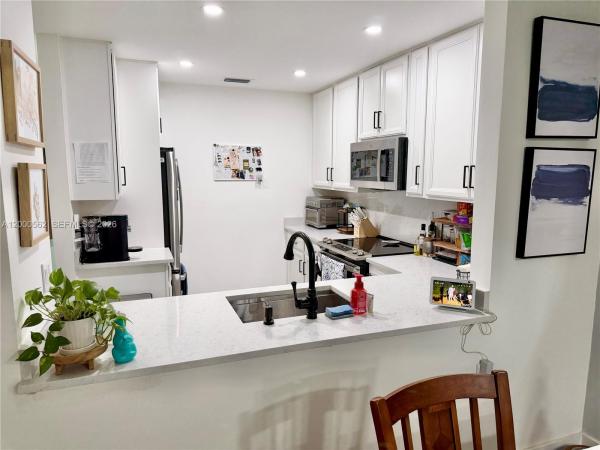 Pine Grove, 11259 N Kendall Dr #204H, Kendall, Florida 33176, image 1