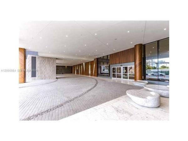Reach Brickell City Centre, 68 SE 6th St #2409, Miami, Florida 33131, image 3
