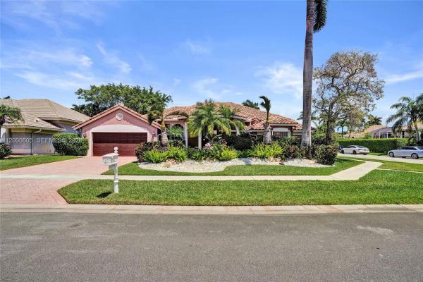 Boca Isles North, 10799 Maple Chase Dr, Boca Raton, Florida 33498, image 1