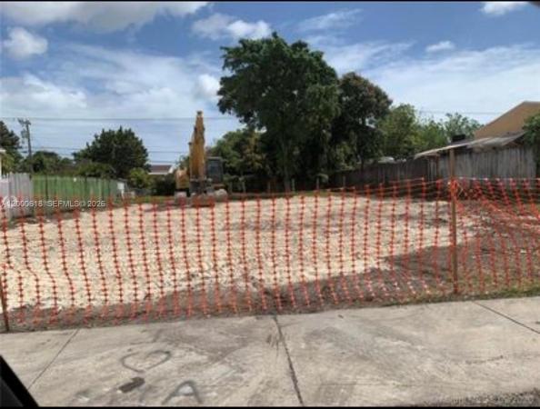 Tamiami Trail Park, 601 SW 44th Ct, Miami, Florida 33134, image 1