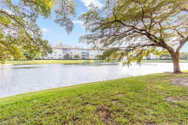 Eleuthera Village, 1805 Eleuthera Pt #A2, Coconut Creek, Florida 33066, image 1