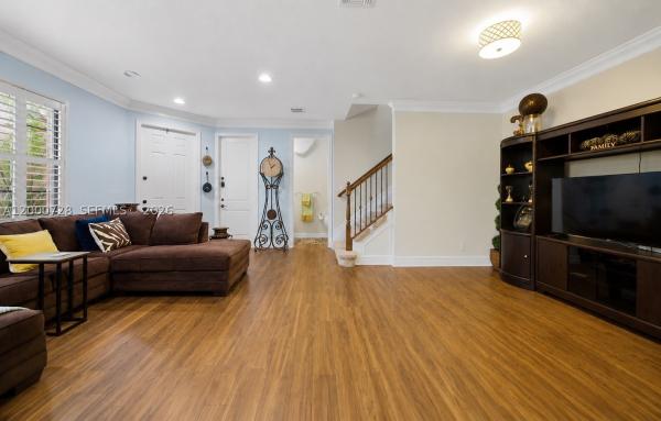 Riverwalk At Lago Mar, 110 E Riverwalk Cir E, Plantation, Florida 33325, image 3