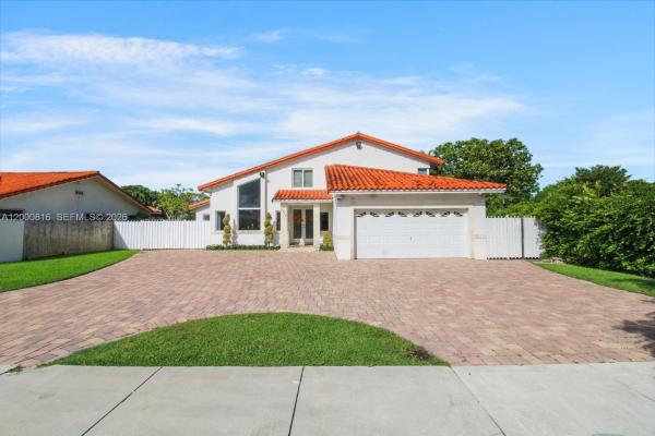 3736 SW 107th Ct, Unincorporated Dade County, Florida 33165, image 1