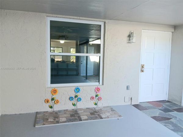 Country Club Of Miami Fairway Townhouses, 19174 Bobolink Dr, Hialeah, Florida 33015, image 1