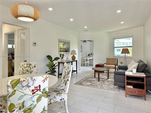 18750 NE 18th Ave #251, Unincorporated Dade County, Florida 33179, image 1