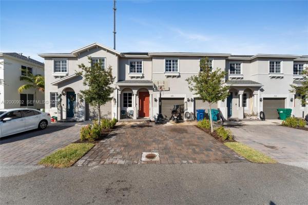 Walden Place, 1061 NW 208th Ter, Miami Gardens, Florida 33169, image 1