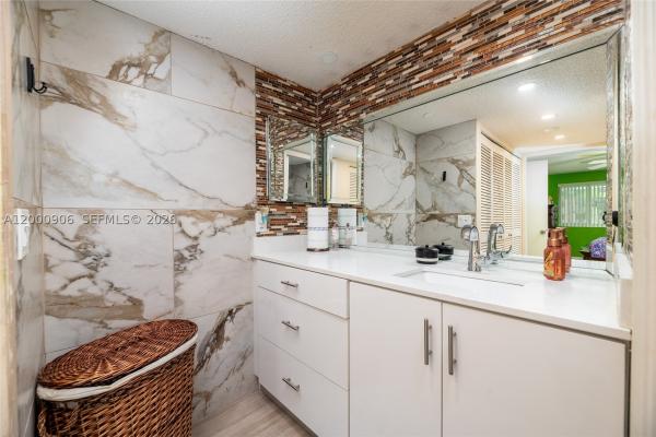 Trent, 7535 Trent Dr #202, Tamarac, Florida 33321, image 3