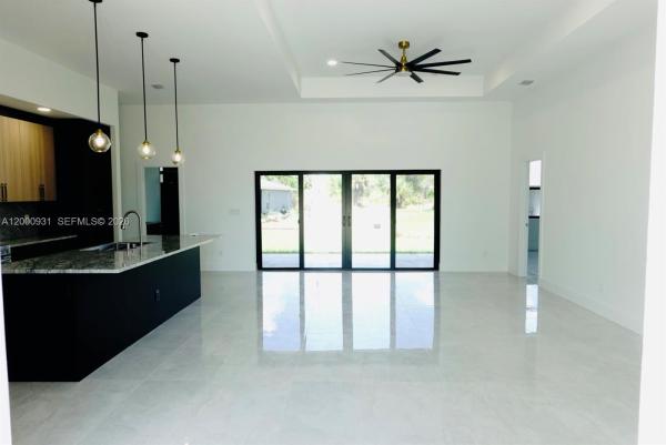 700 Biscayne Dr, Port Charlotte, Florida 33953, image 2