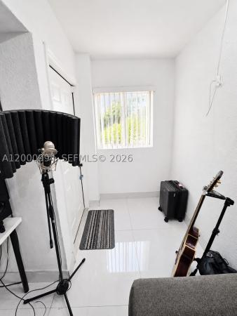 Lawn Acres, 120 S 56th Ave, Hollywood, Florida 33023, image 1