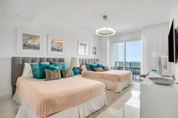 The Reserve At Marina Palms, 17111 Biscayne Blvd #2008, North Miami Beach, Florida 33160, image 1