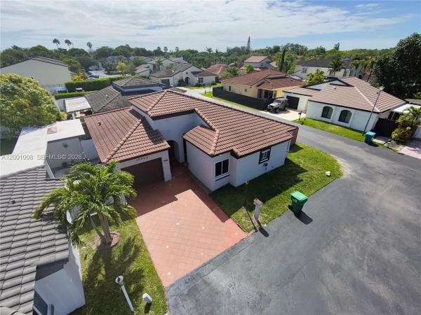 10959 SW 72nd Ter, Unincorporated Dade County, Florida 33173, image 1