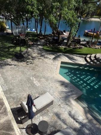 9240 SW 140th St, Unincorporated Dade County, Florida 33176, image 1