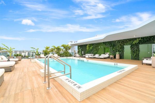 9901 W Bay Harbor Dr #401, Bay Harbor Islands, Florida 33154, image 1