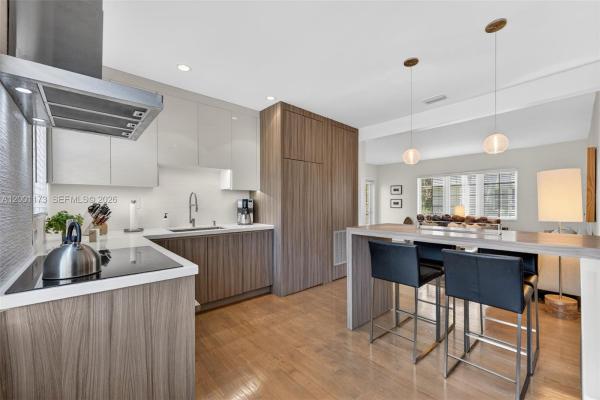 Arcadia Of Miami Beach, 1205 Meridian Ave #3, Miami Beach, Florida 33139, image 3