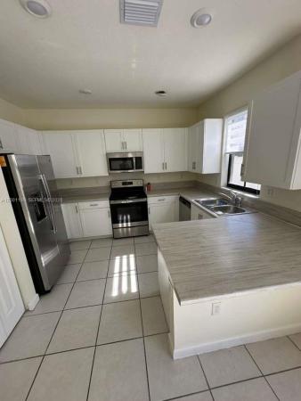 Aquabella, 11104 W 33rd Way, Hialeah, Florida 33018, image 1