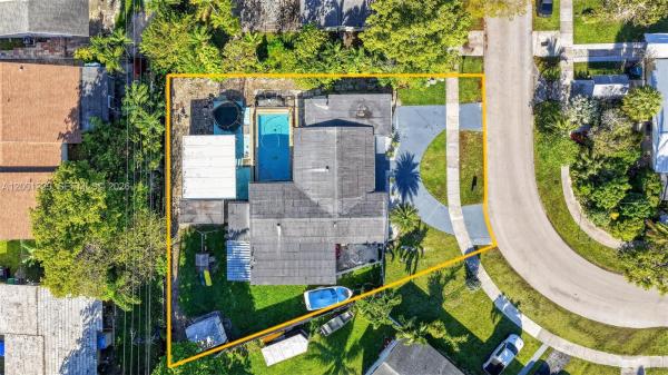 Cutler Ridge, 9220 Marine Dr, Cutler Bay, Florida 33189, image 1