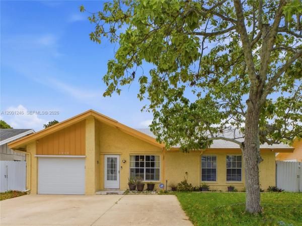 North Lauderdale Estates, 1319 SW 74th Ave, North Lauderdale, Florida 33068, image 1