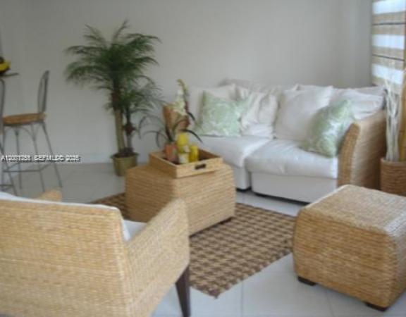 Netherlands, 8041 NW 114th Pl, Doral, Florida 33178, image 1