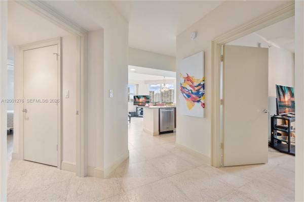 Turnberry Village North Tower, 20000 E Country Club Dr #610, Aventura, Florida 33180, image 3
