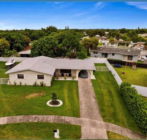 11893 SW 197th St, Unincorporated Dade County, Florida 33177, image 1