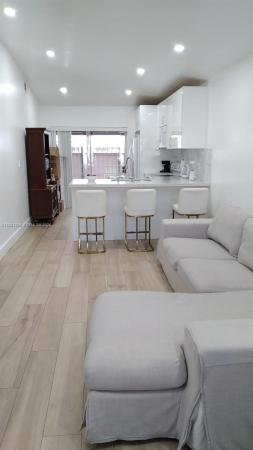 Galeria, Hialeah, Florida 33016, image 2