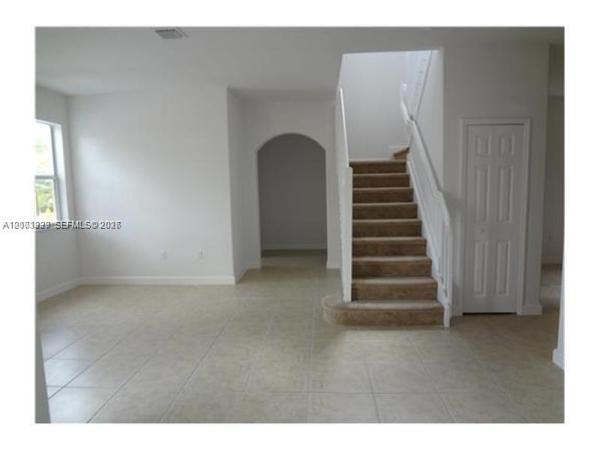 10012 NW 7th St #216, Unincorporated Dade County, Florida 33172, image 1